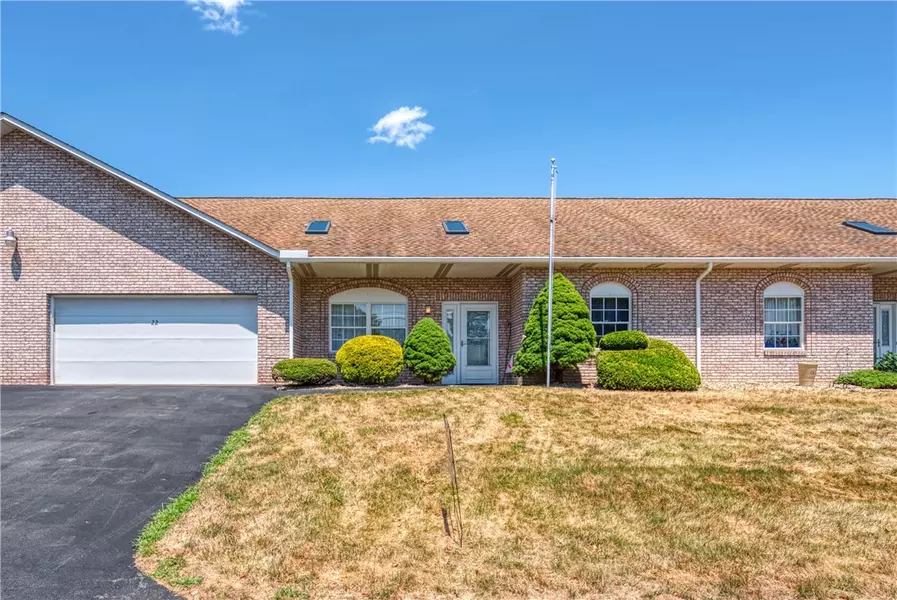 2750 Iowa Drive #22, Lower Burrell, PA 15068