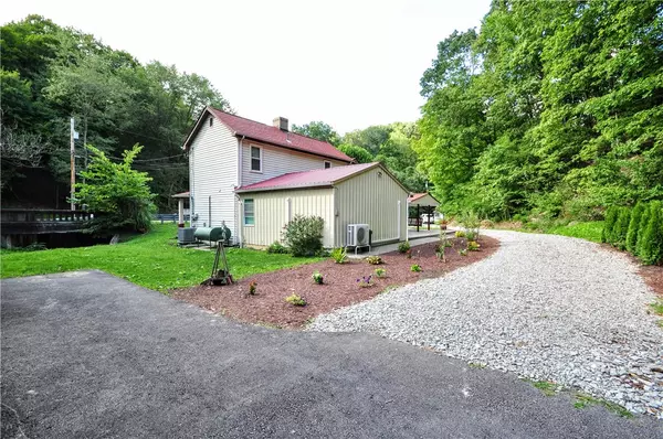 Finleyville, PA 15332,3053 Scheinbach Rd