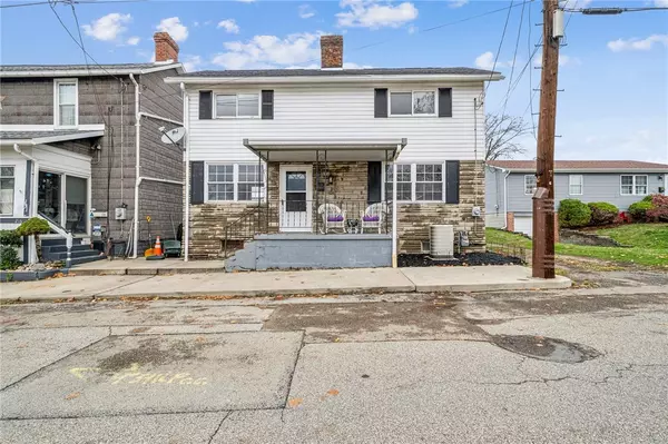 214 W Morton Avenue, Connellsville, PA 15425