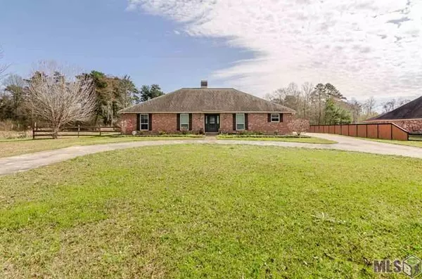 Denham Springs, LA 70726,31622 MEADOWLARK LN