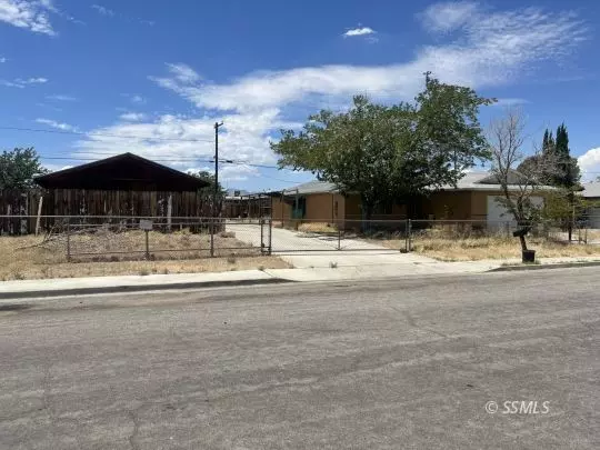 Ridgecrest, CA 93555,1429 Porter