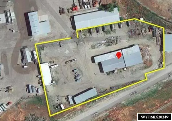 821 S Railroad Avenue, Riverton, WY 82501