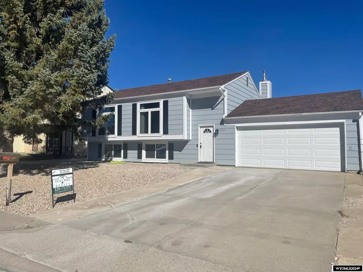 Rawlins, WY 82301,2219 Inverness Boulevard