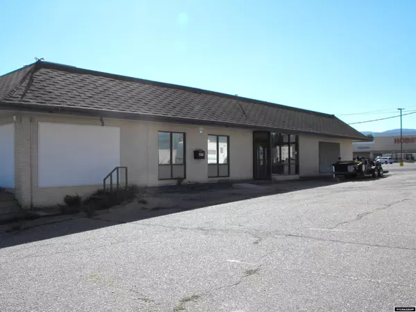 2877 E 2nd Street, Casper, WY 82609