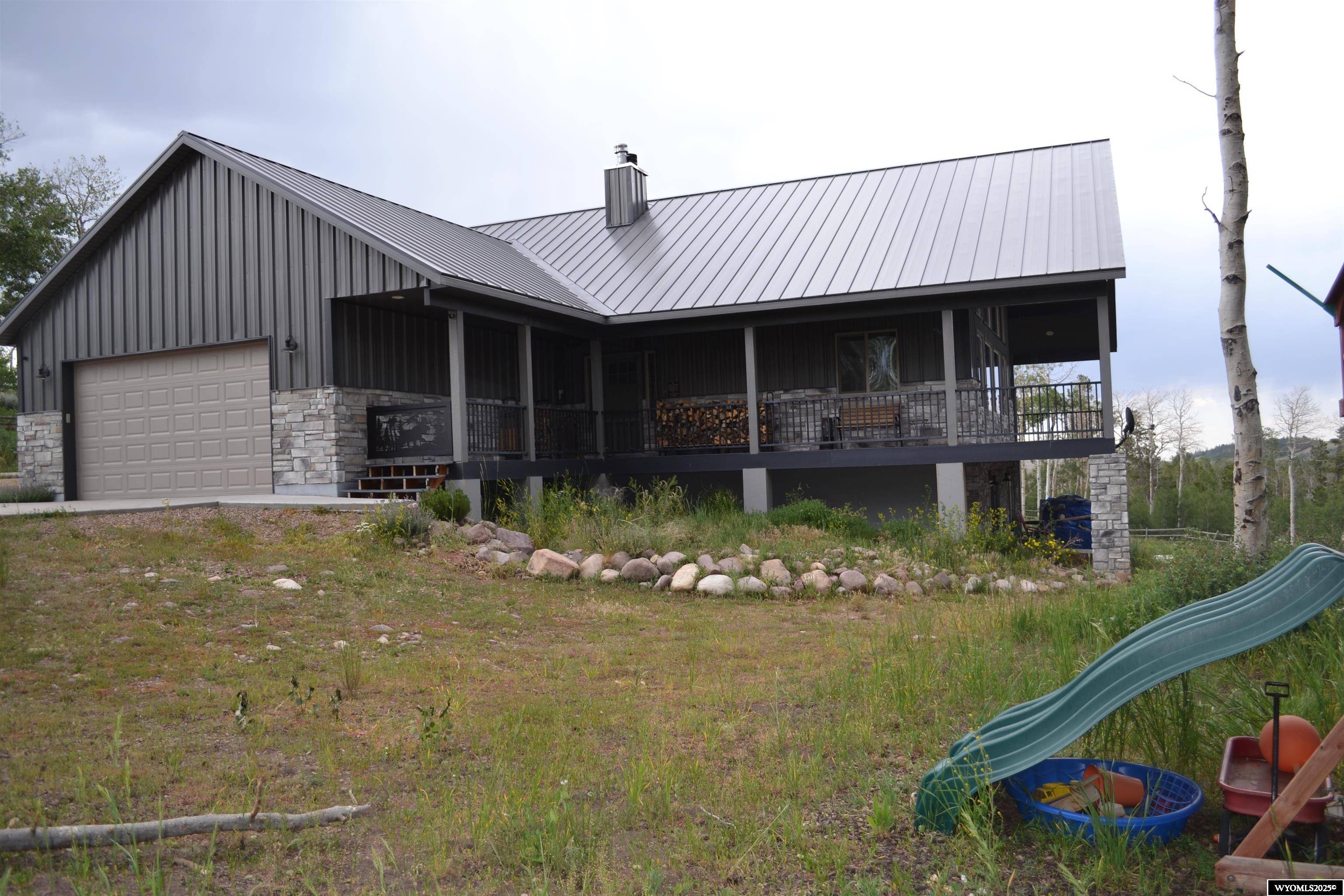 1467 Moose Hollow, Robertson, WY 82944
