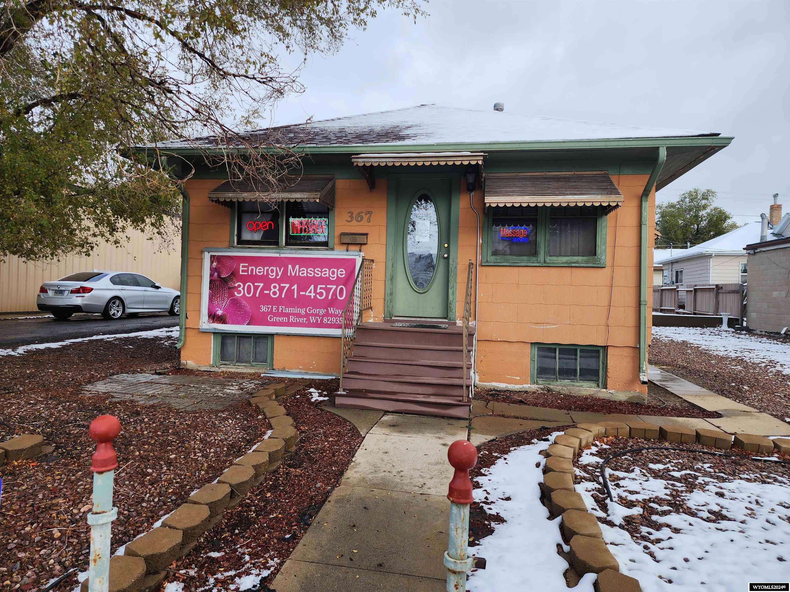 367 E Flaming Gorge, Green River, WY 82935