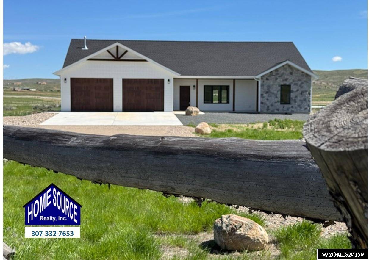 37 Lyons Valley Road, Lander, WY 82520