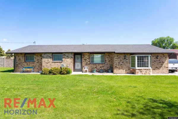 51 Ridgewater Road, Douglas, WY 82633