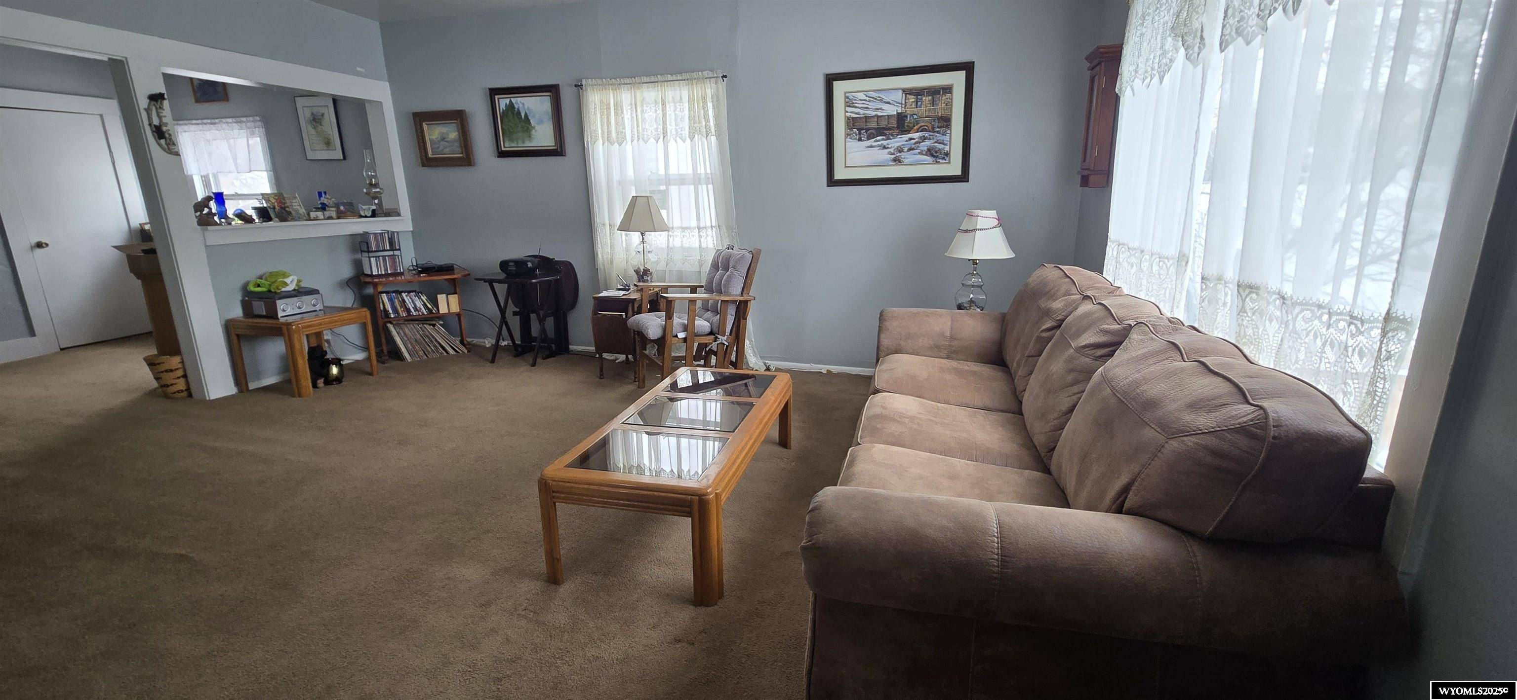 Thermopolis, WY 82443,721 Warren