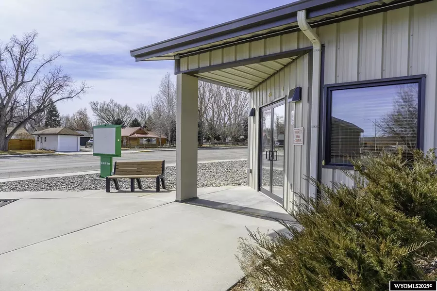 156 N 6th st, Basin, WY 82410