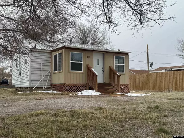 708 W State Street, Rawlins, WY 82301