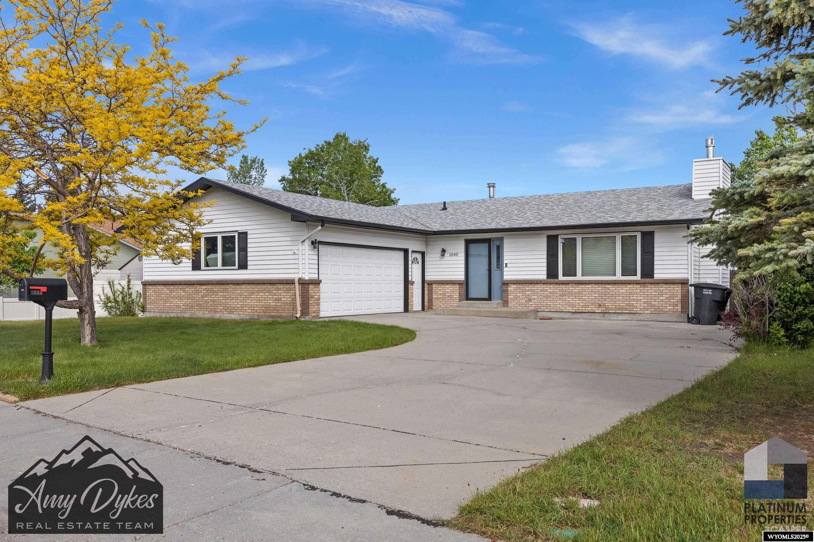 1040 Carriage Lane, Casper, WY 82609