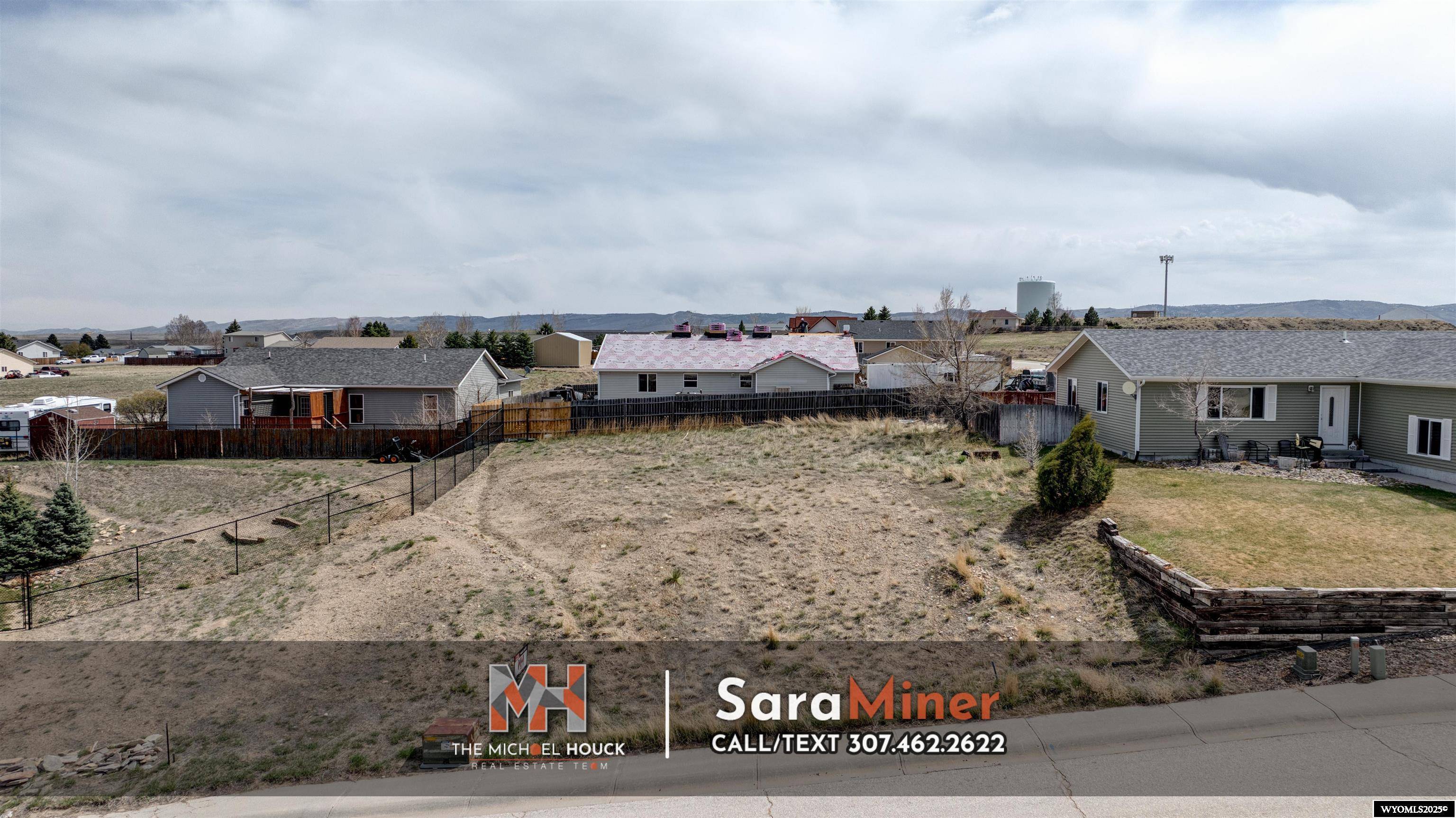 409 Claim Draw, Glenrock, WY 82637