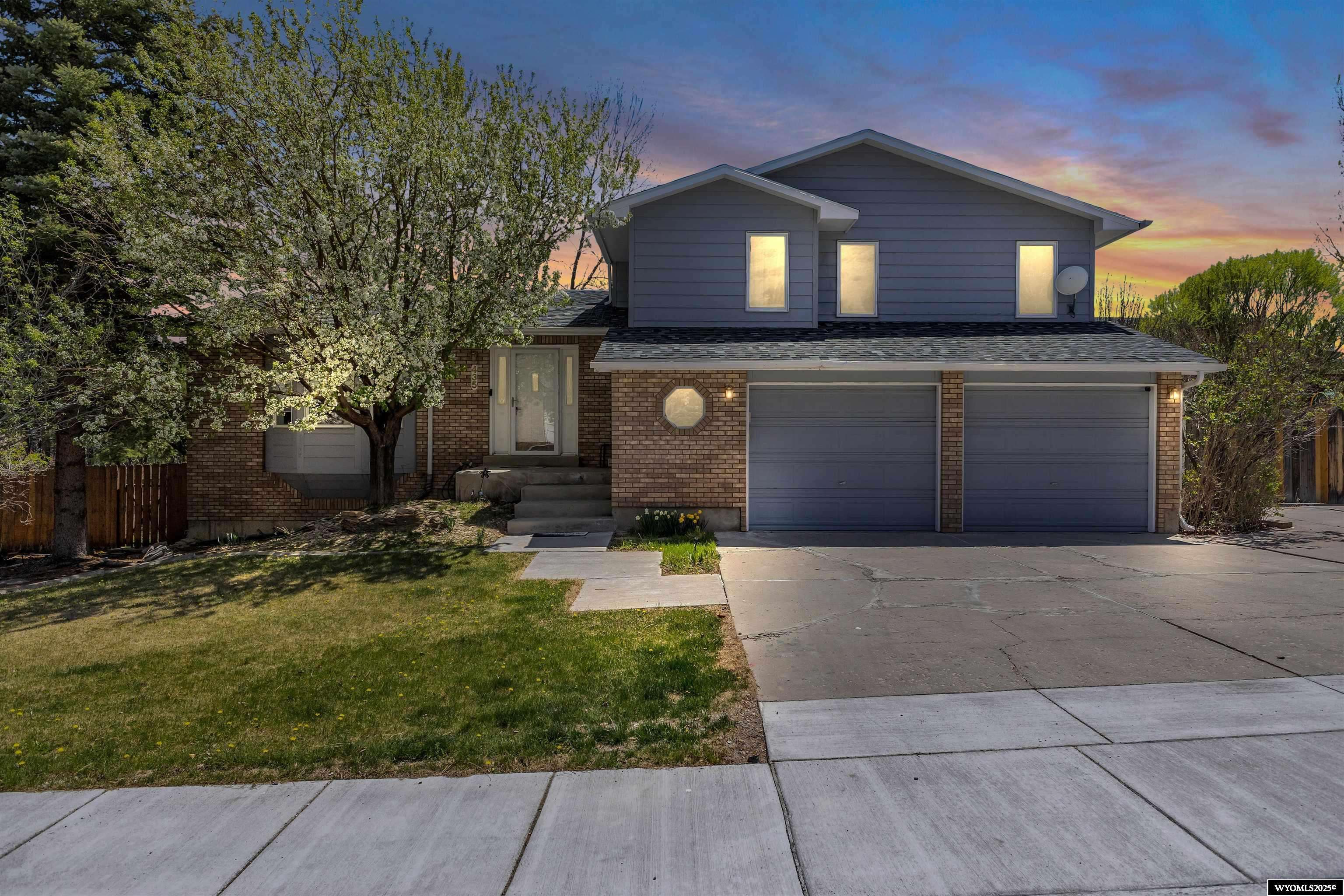 435 Evans Drive, Green River, WY 82935