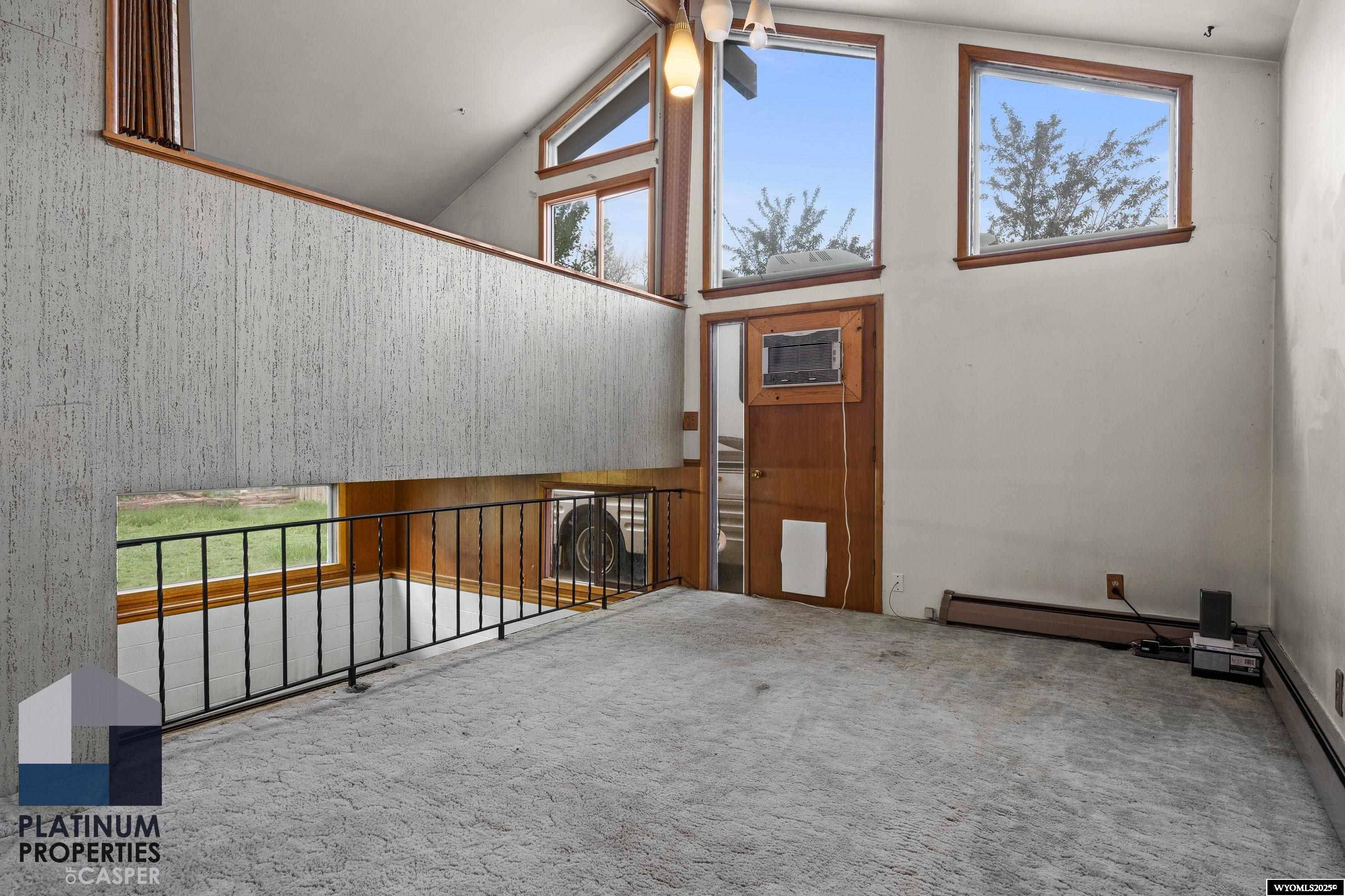 Casper, WY 82609,1855 Glendale