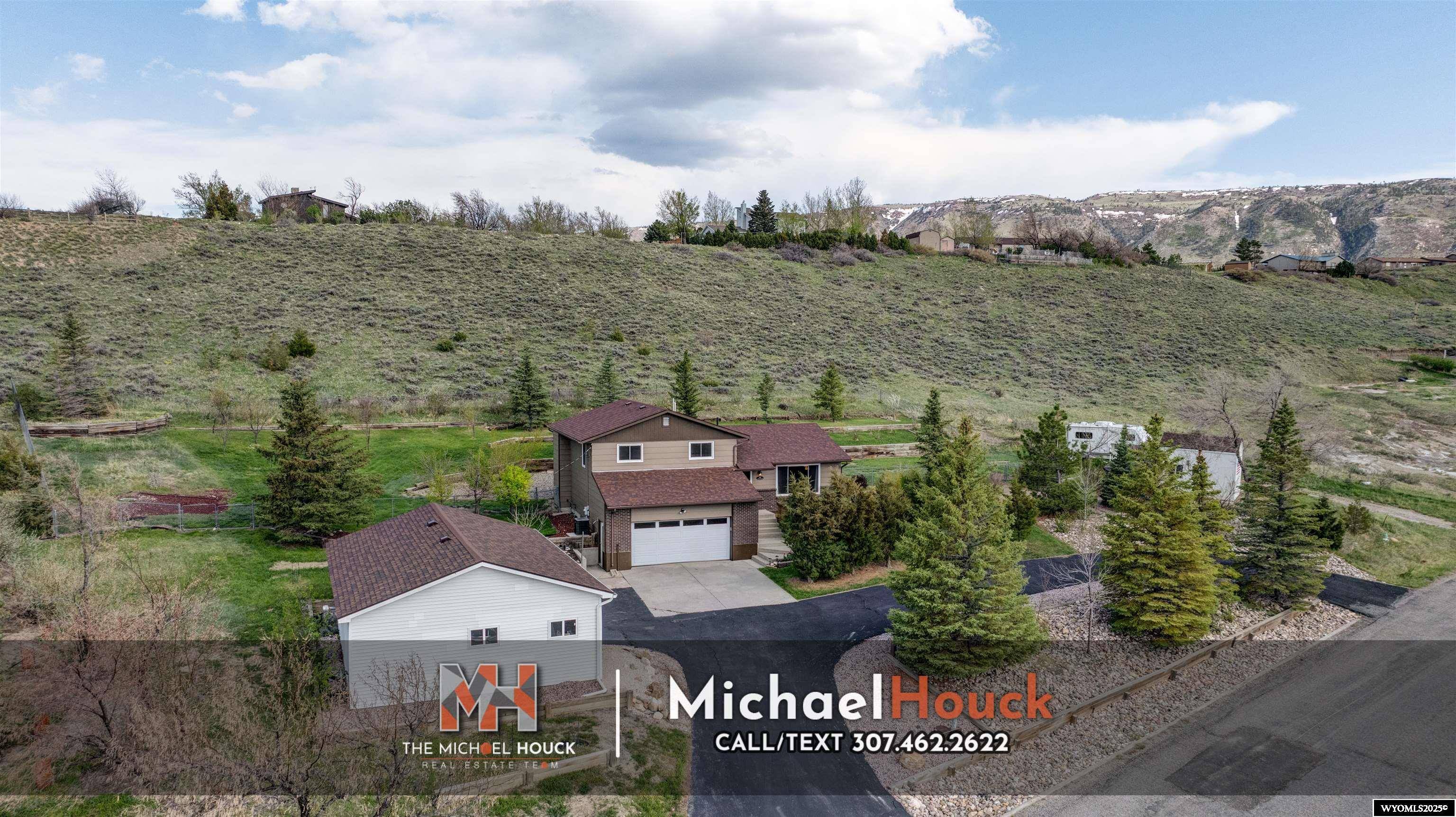 5155 Saddlestring, Casper, WY 82601