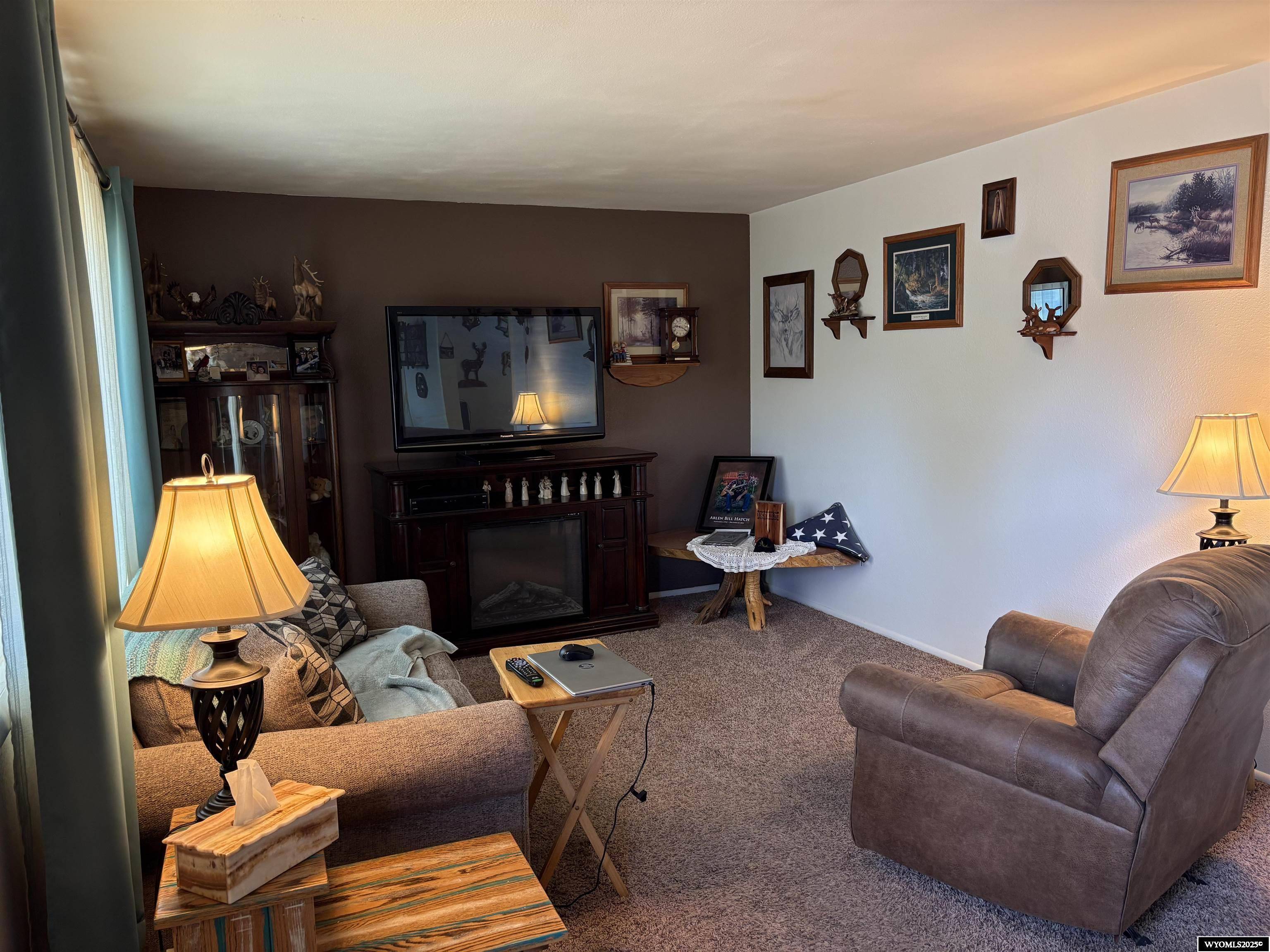 Kemmerer, WY 83101,715 Emerald St.