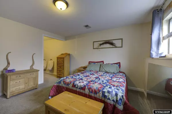 Casper, WY 82604,363 Oleander Street