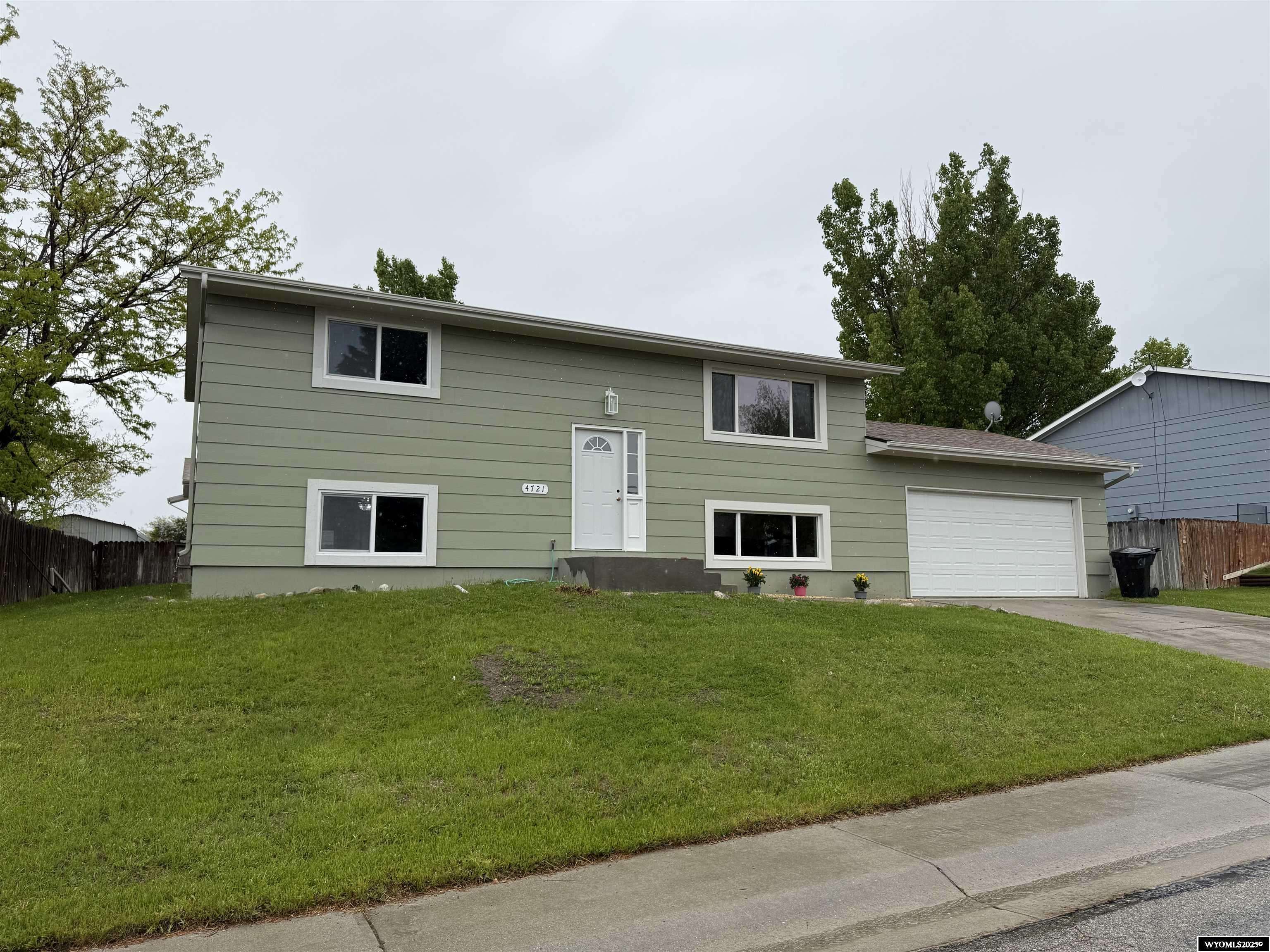4721 S Oak Street, Casper, WY 82601