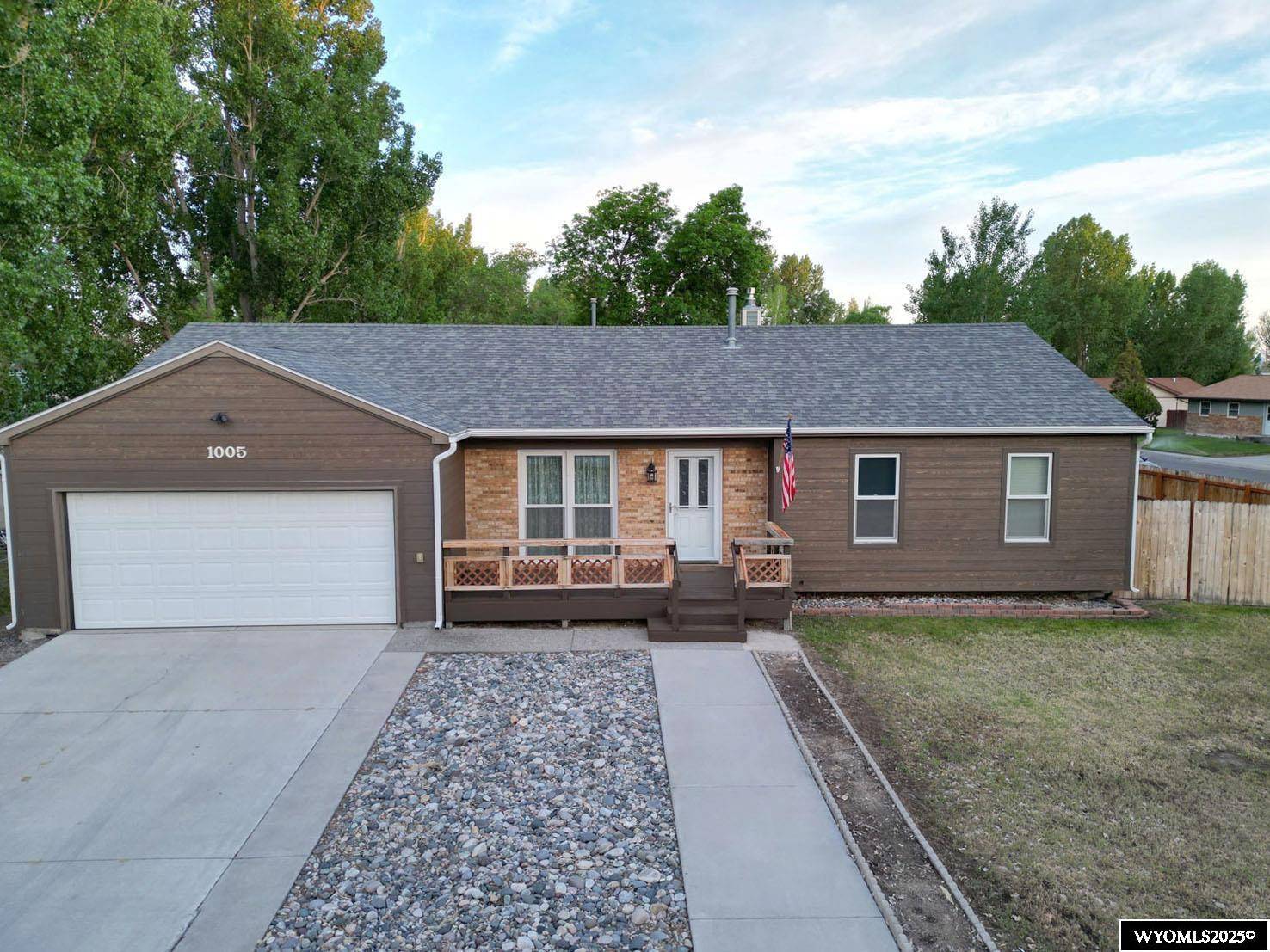 1005 Hillside Avenue Spire Drive, Riverton, WY 82501