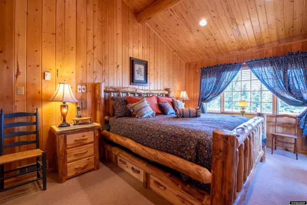 Dubois, WY 82513,20 Spruce Creek Road
