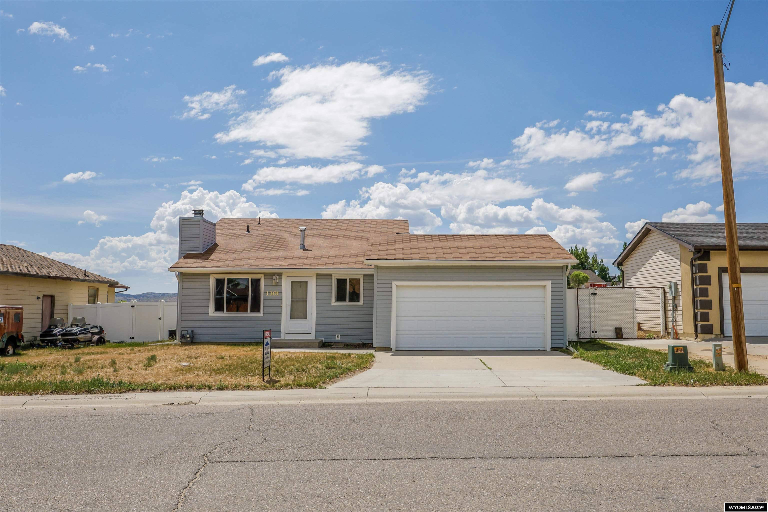 1301 Overland Drive, Rock Springs, WY 82901