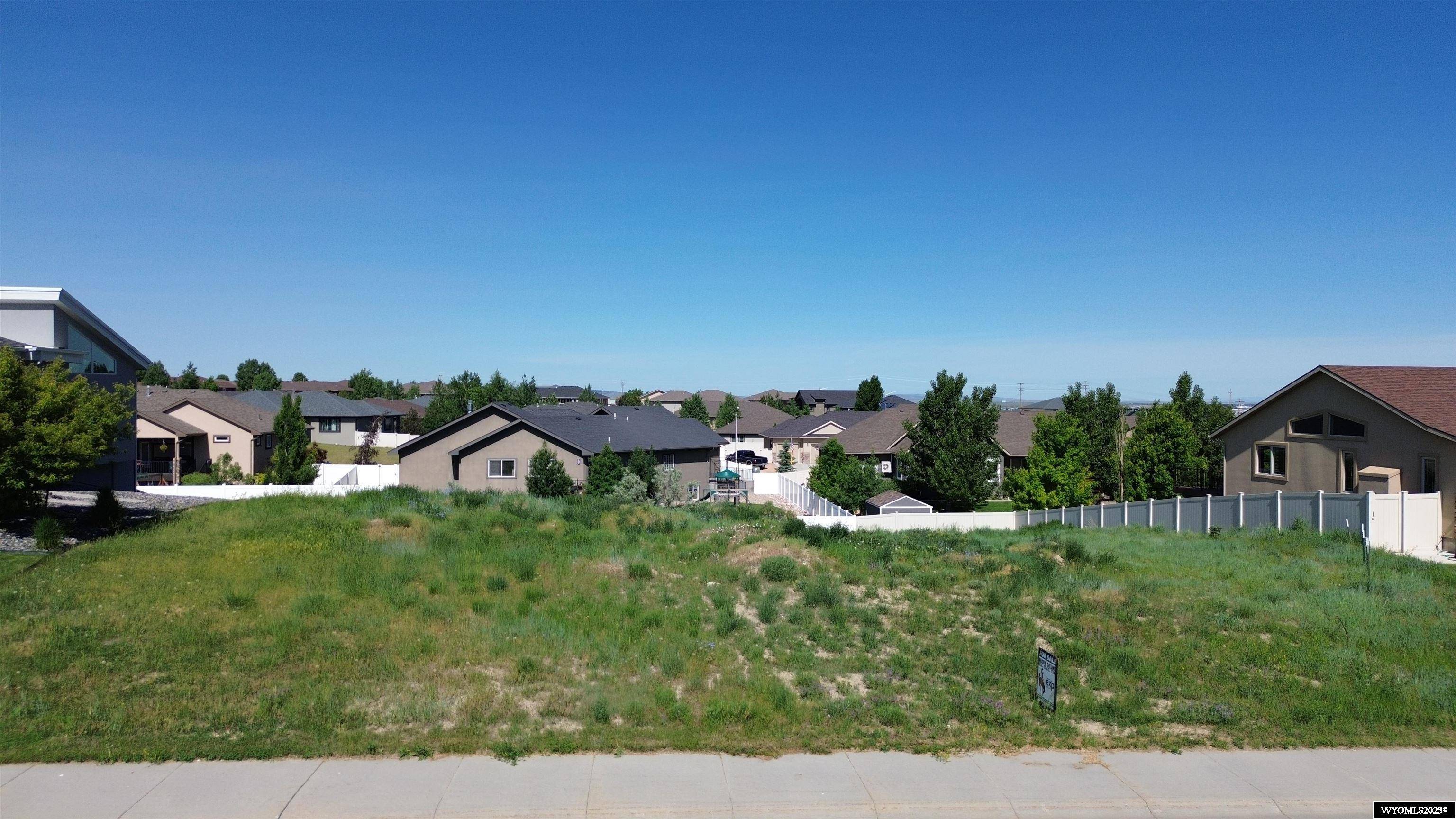 2732 Player Dr, Casper, WY 82601