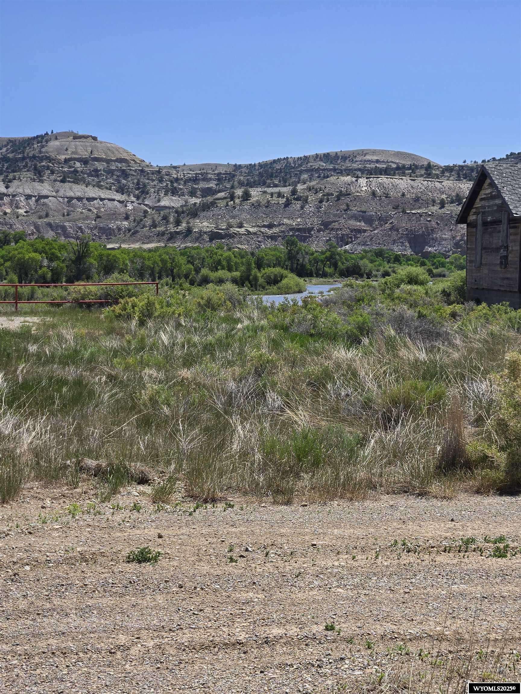 219 3rd Ave, La Barge, WY 83123