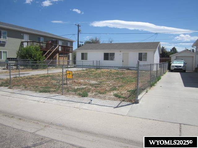 821 N Grant Street, Casper, WY 82601