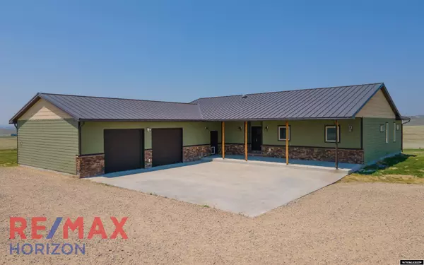 24 Stinson Road, Douglas, WY 82633