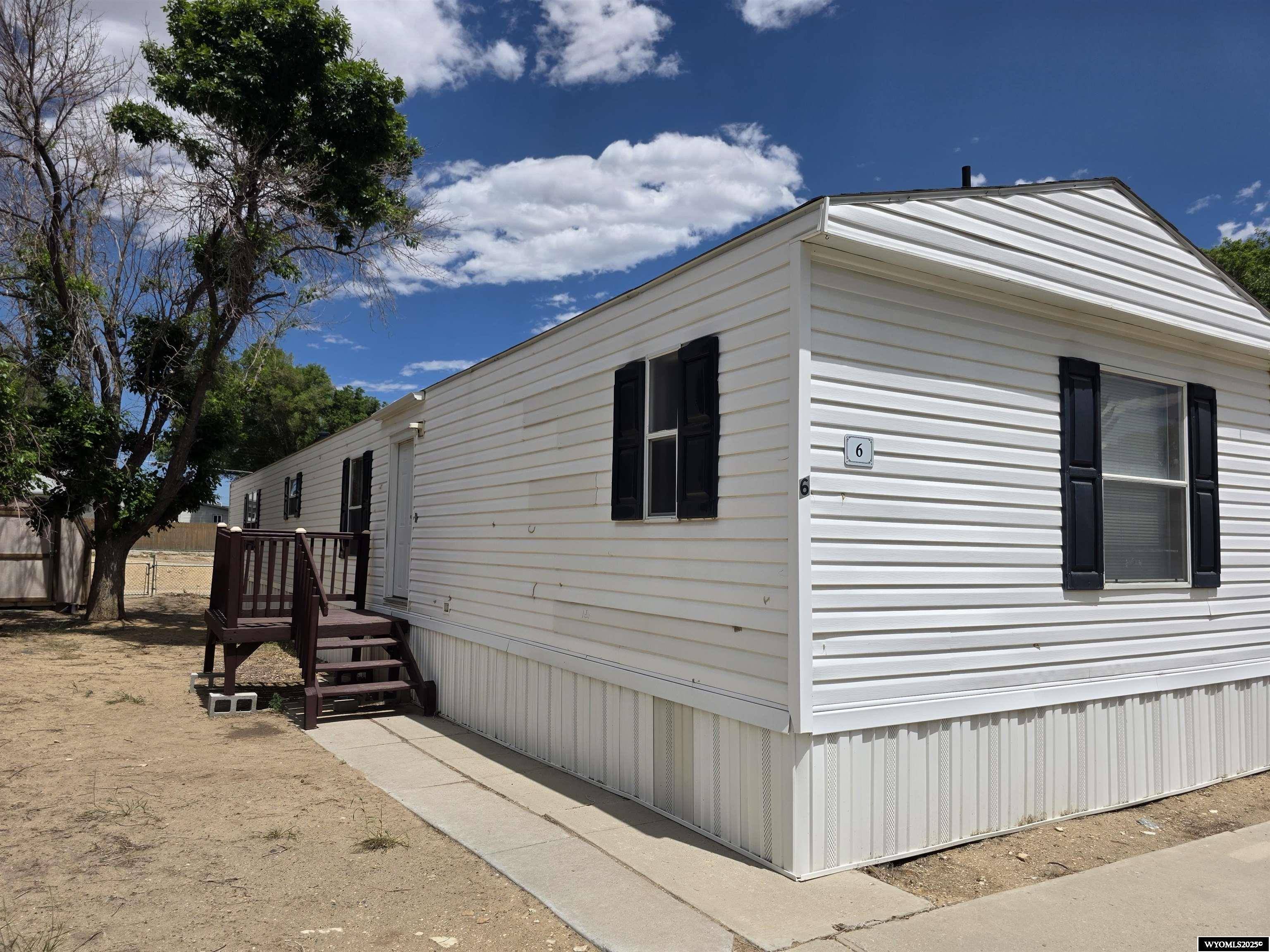 560 Andrews St #6, Green River, WY 82935