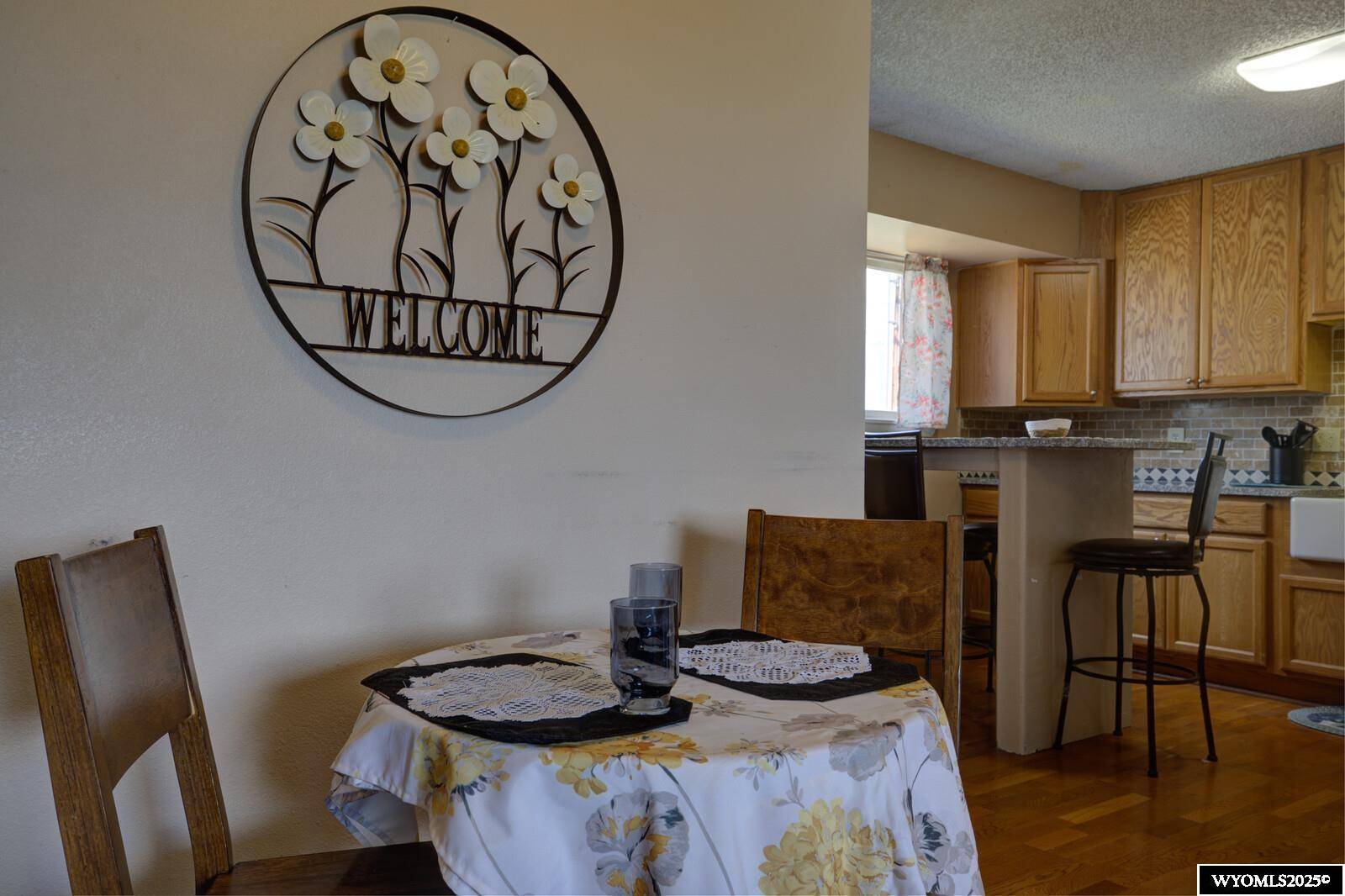Glenrock, WY 82637,21 N Coyote Road