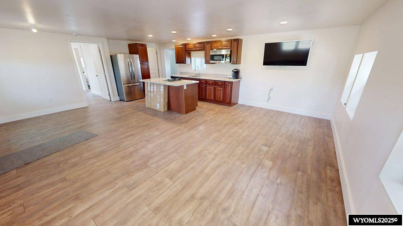 Lander, WY 82520,2067 Baldwin Creek Road