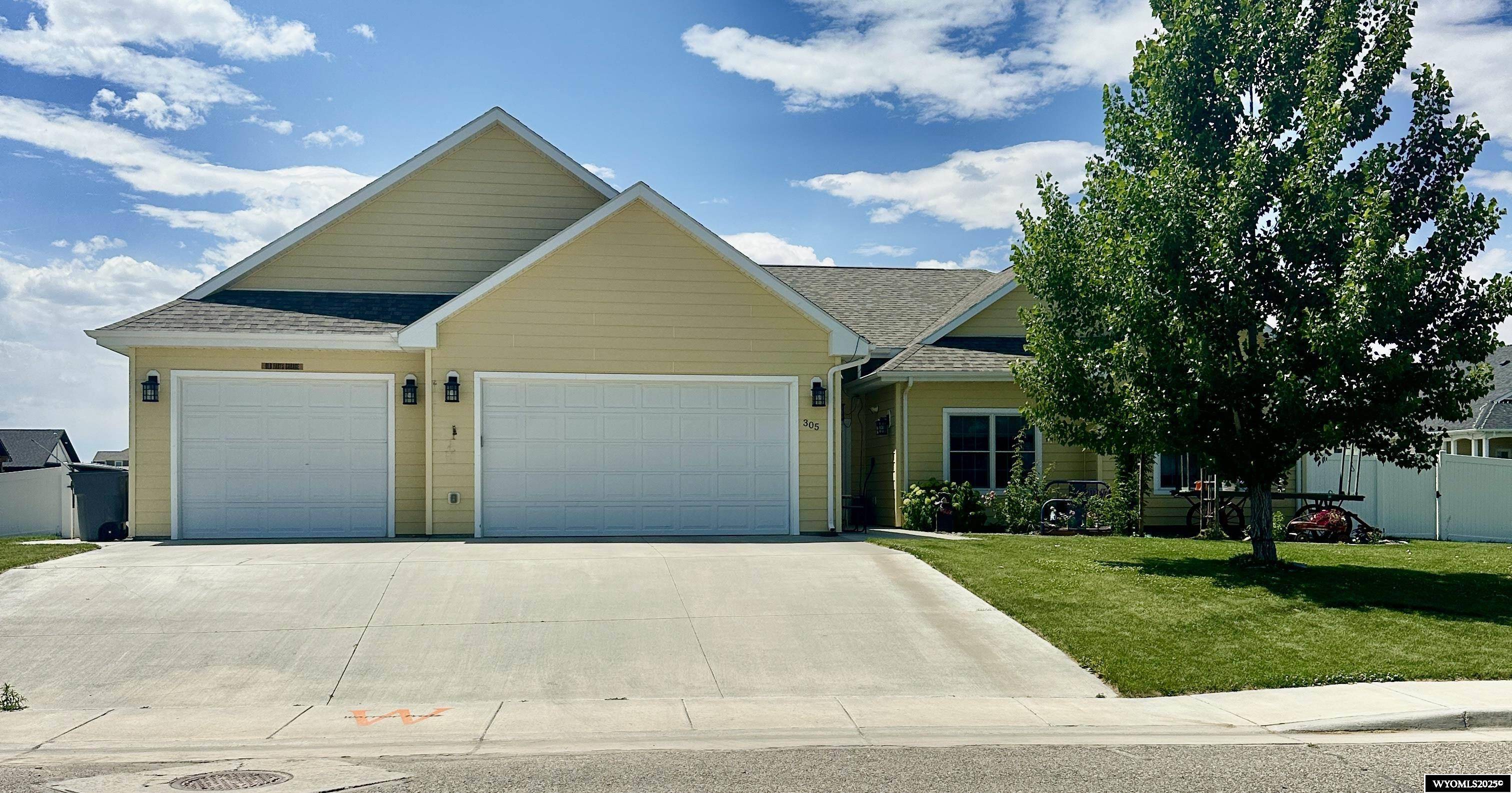 305 Aspen Lodge Drive, Worland, WY 82401