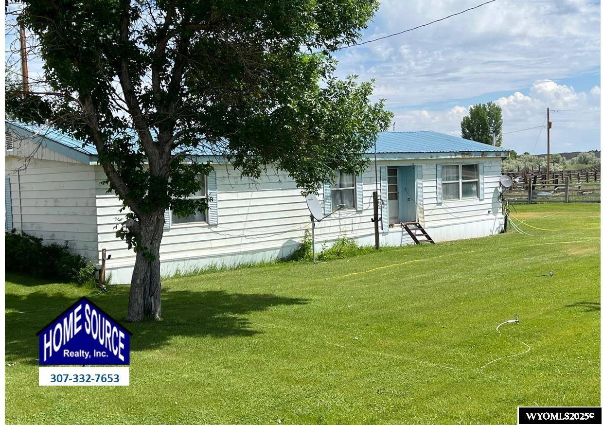 8629 Highway 789, Lander, WY 82520