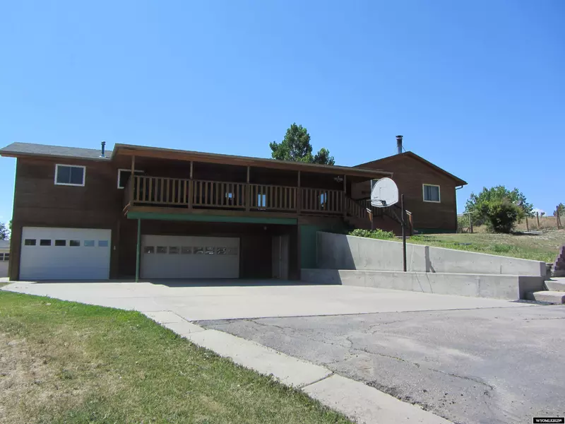 21 Mountian View, Douglas, WY 82633
