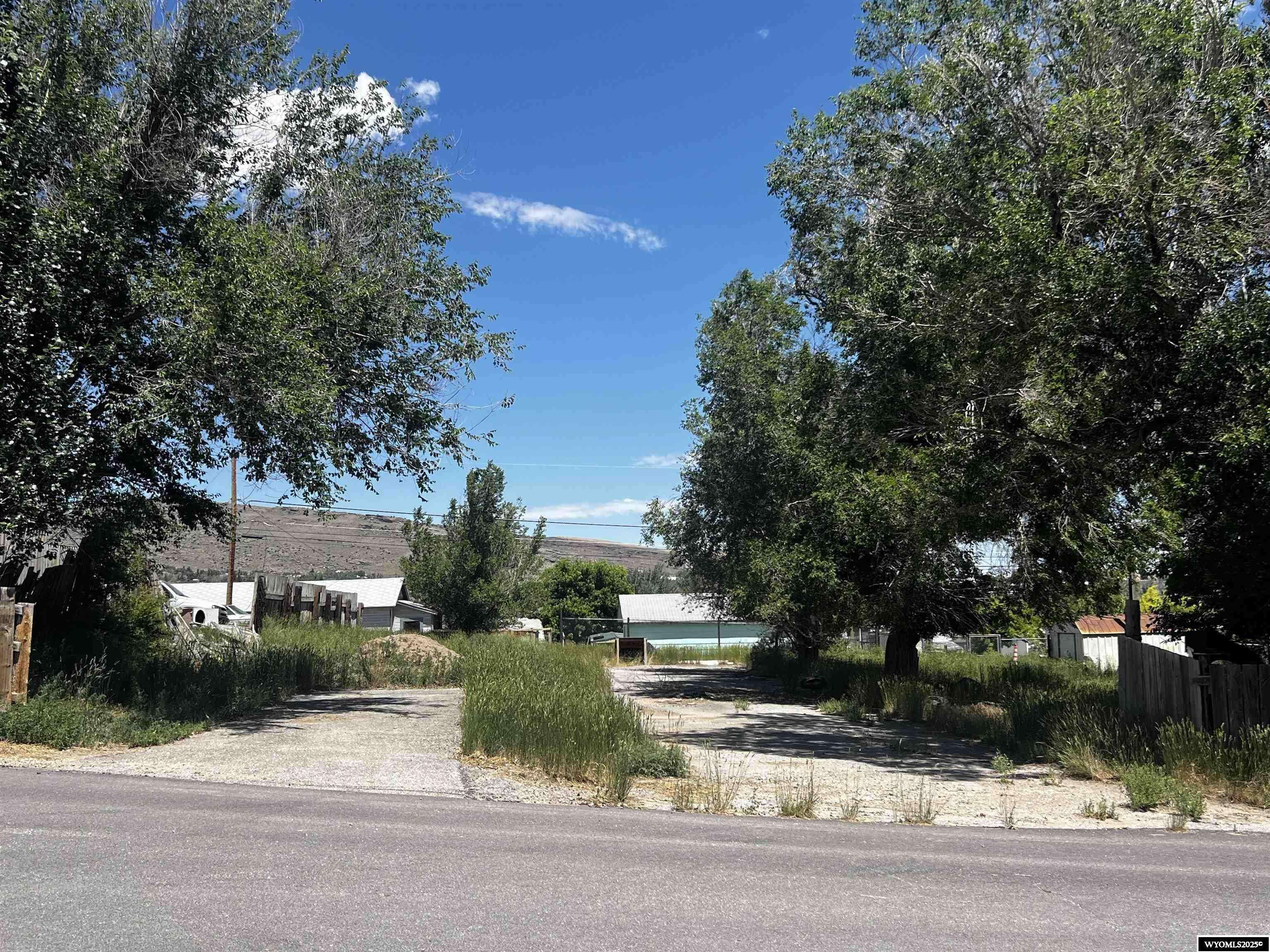 731 W Miller St, Rawlins, WY 82301