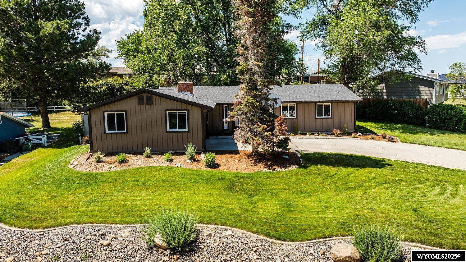 606 Kearney Avenue Circle Drive, Buffalo, WY 82834
