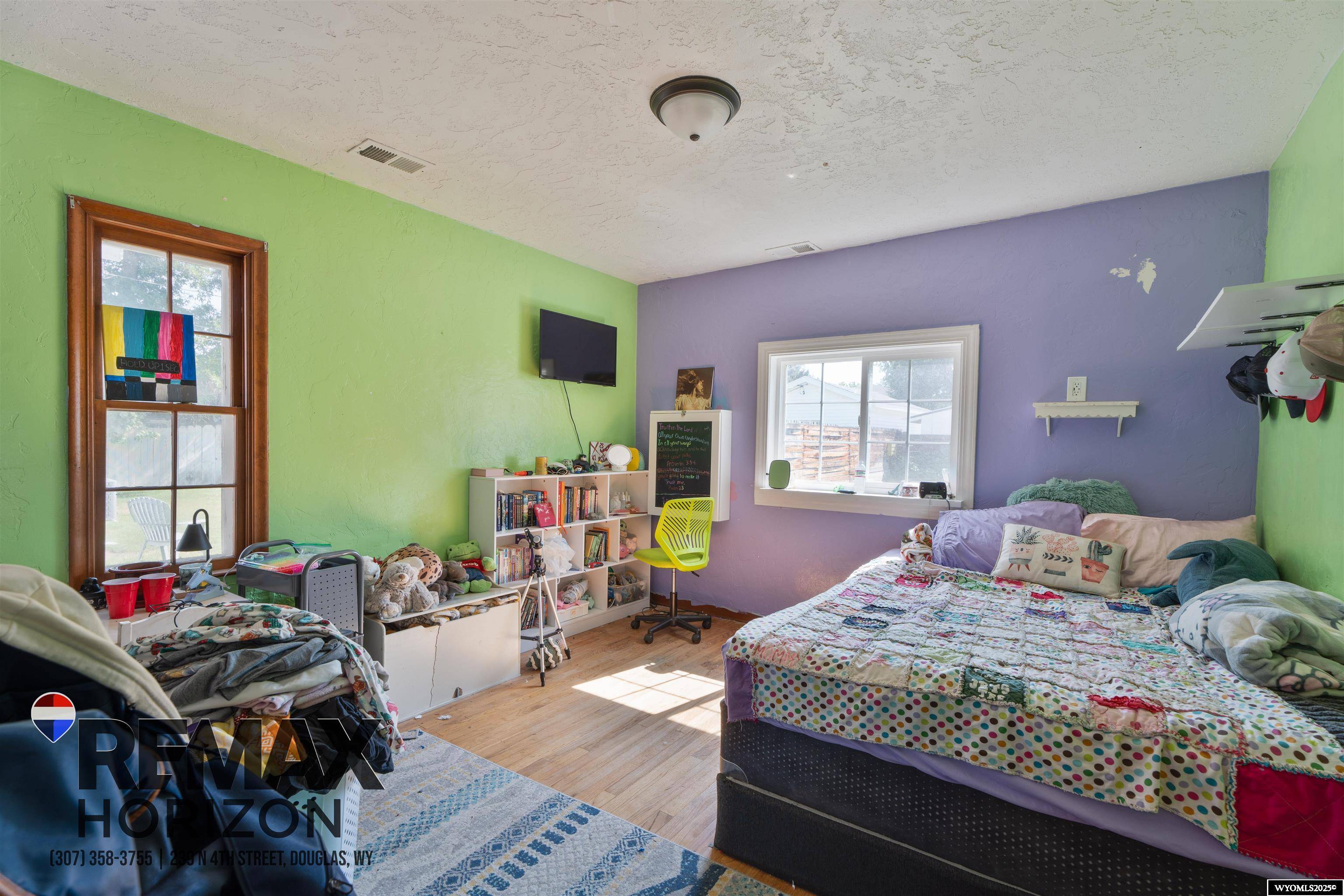Douglas, WY 82633,639 S 5th Street
