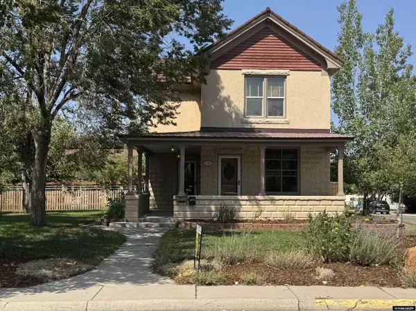 Lander, WY 82520,108 Canyon ST