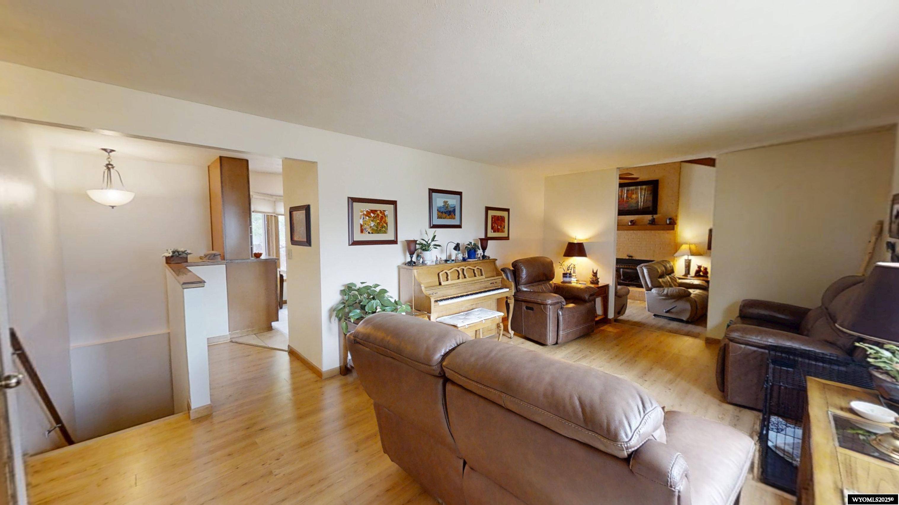 Casper, WY 82604,407 Indian Paintbrush Street Columbine