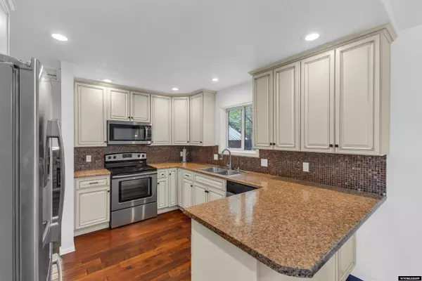 Green River, WY 82935,520 Cheyenne Drive