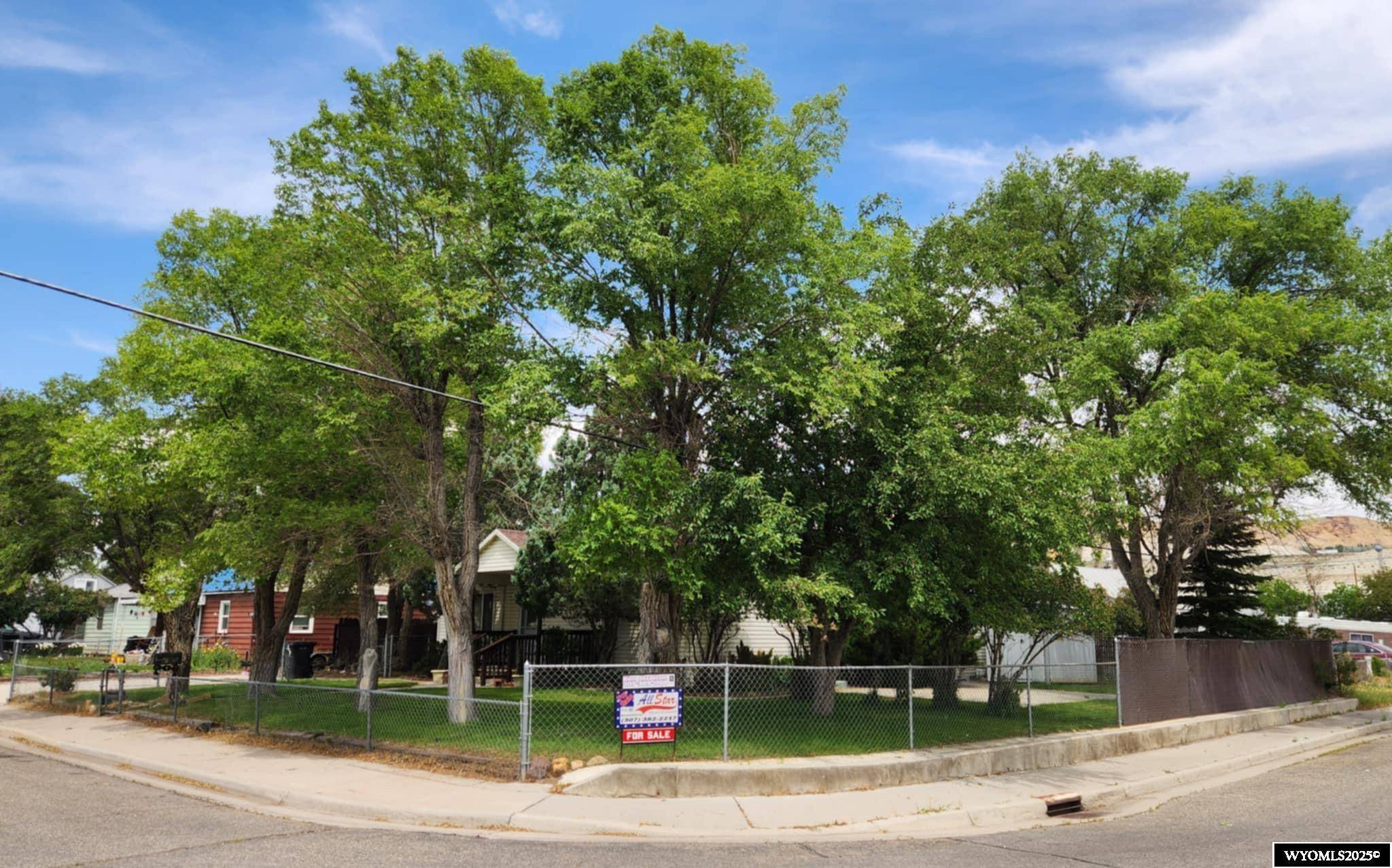 Green River, WY 82935,485 E 3rd South Street