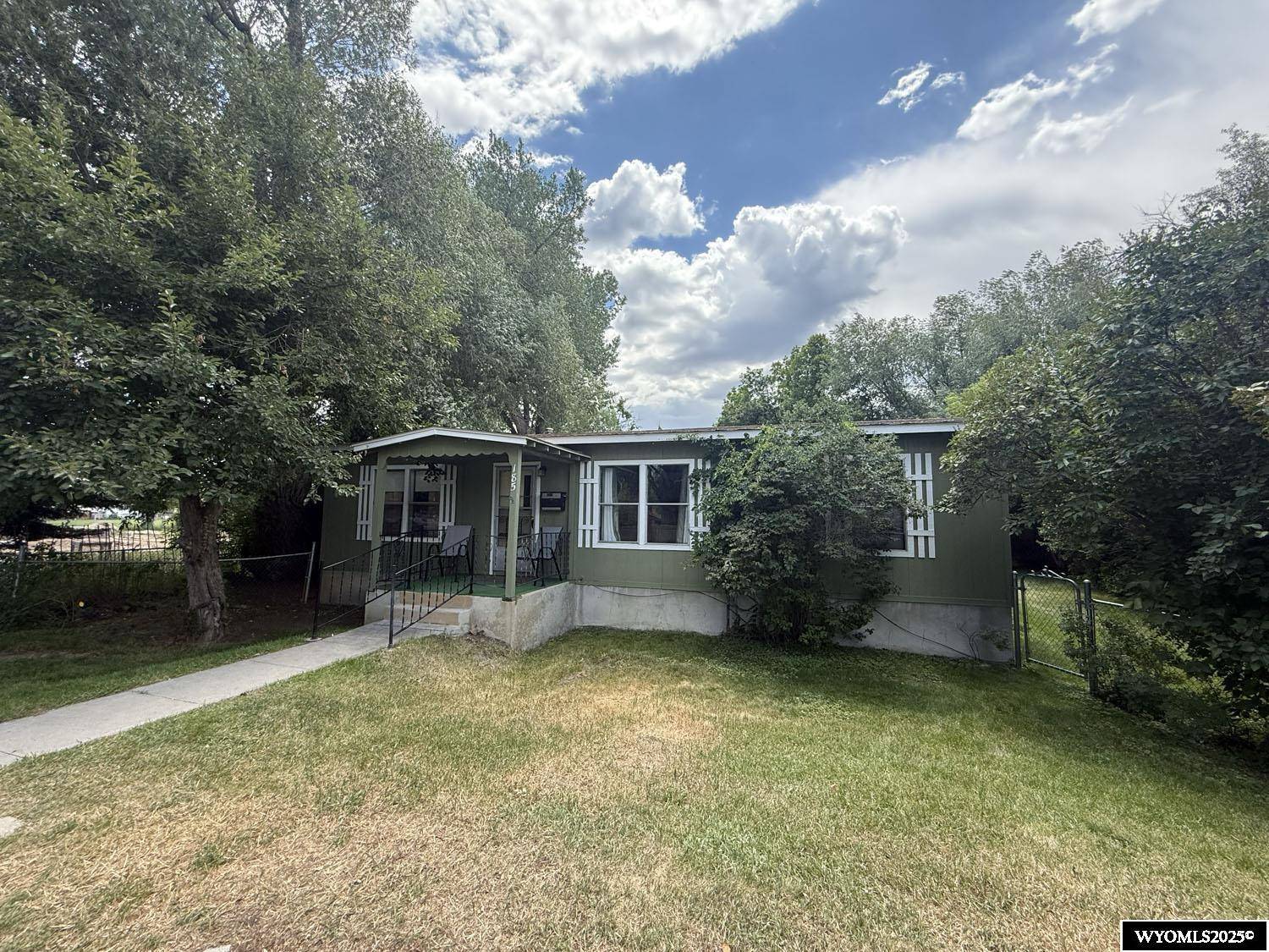 175 Washington Street North 2nd Street, Lander, WY 82520