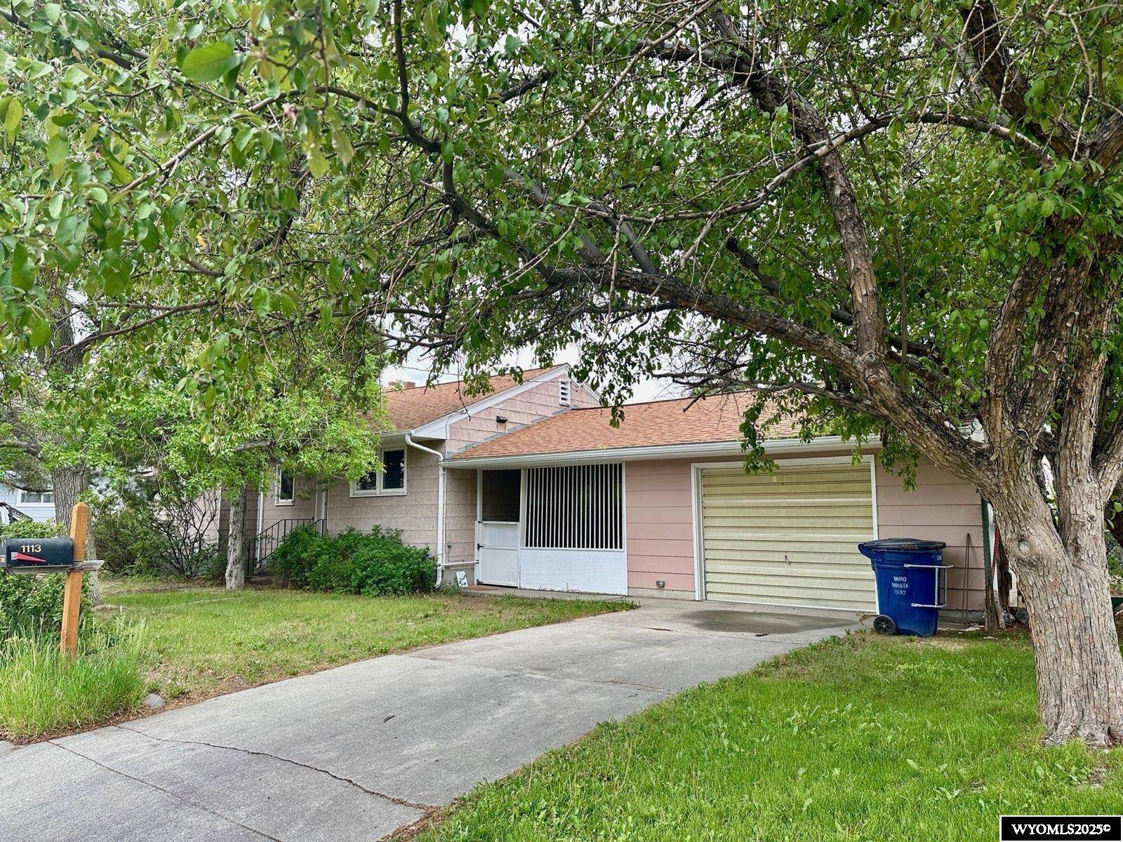1113 Fairview Drive, Riverton, WY 82501