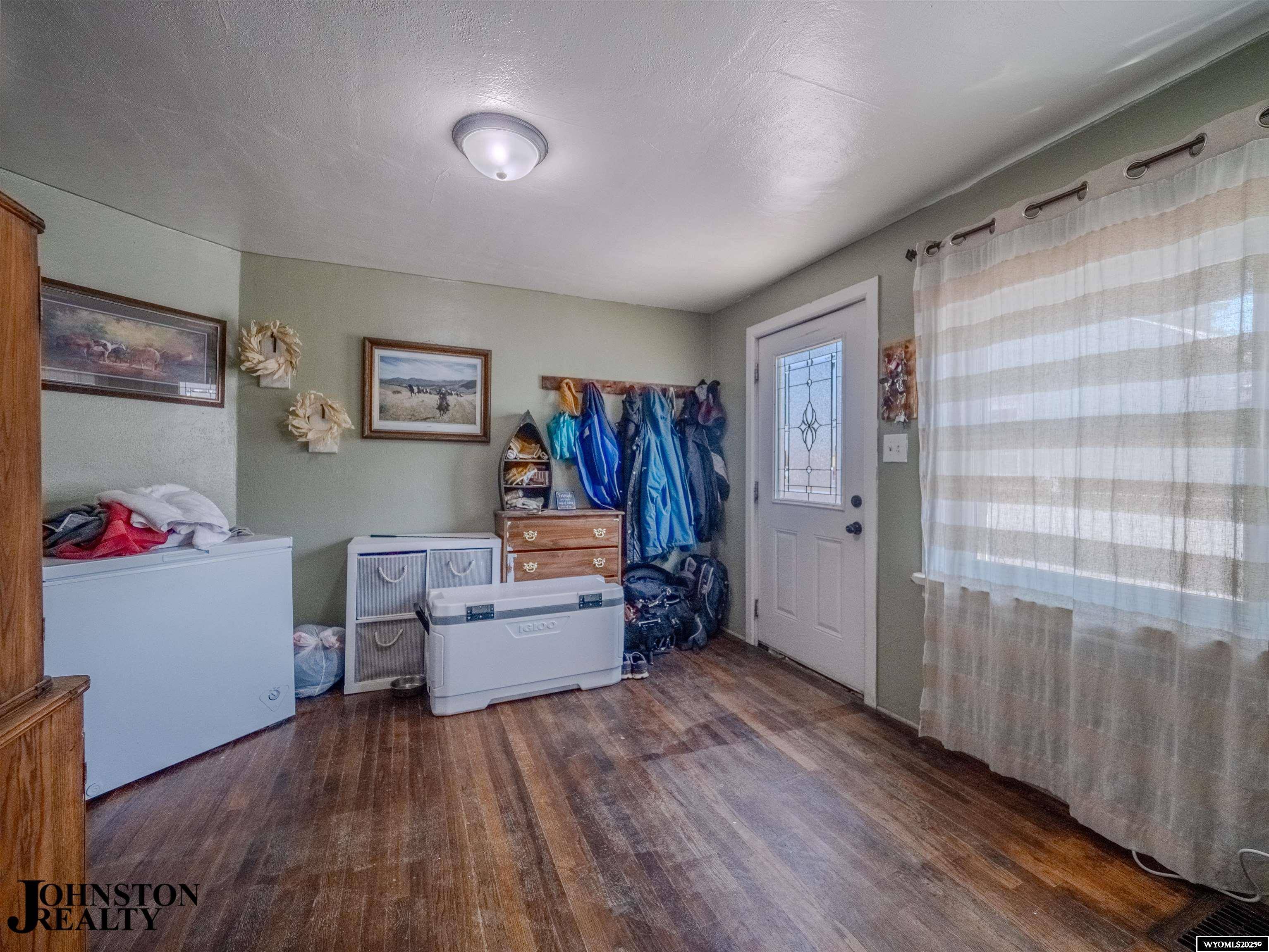 Douglas, WY 82633,816 S 7th
