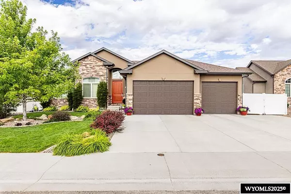 1102 Winchester Boulevard, Rock Springs, WY 82901