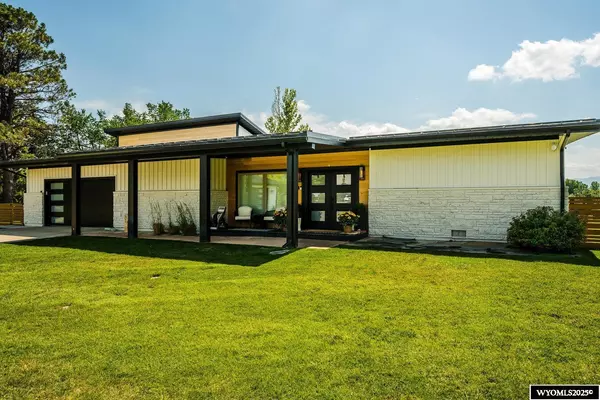 1212 Absaraka Street, Sheridan, WY 82801-5427