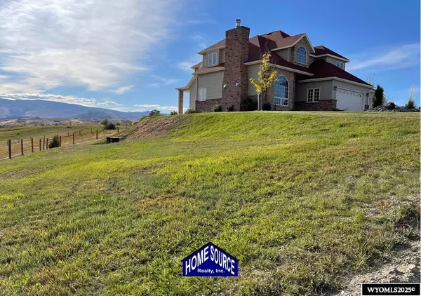 655 Longview Lane, Lander, WY 82520-0000