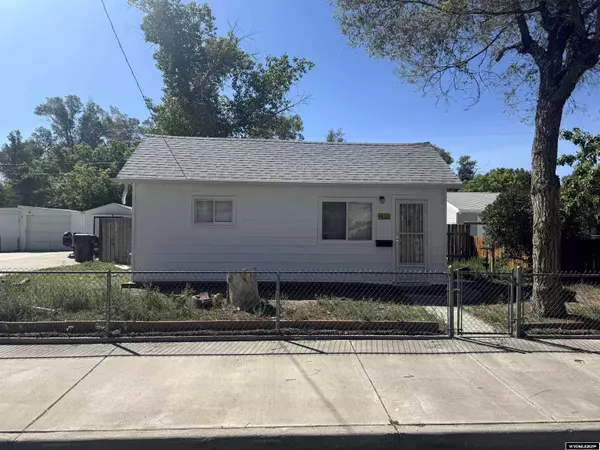 1220 11th Street Perry St, Rock Springs, WY 82901
